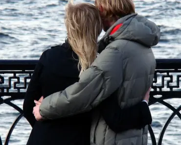 Chase & Infiniti: 7 Signs They’re Dating!
