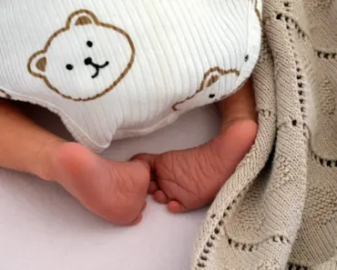 Goldie Hawn’s 2-Year-Old Grandson Inherits Her Golden Hair