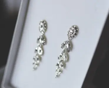 Jewelry Trends That Define Fall 2026