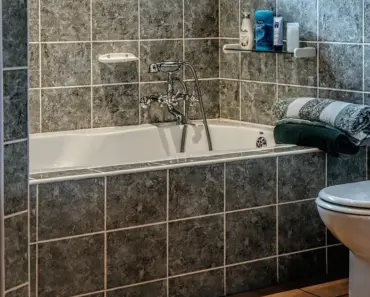 7 Over-the-Toilet Storage Units Tested by The Spruce