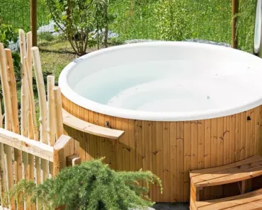 7 Best Inflatable Hot Tubs Tested and Reviewed