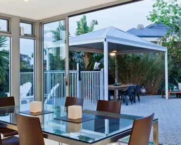 Outdoor Entertaining Budget Tips for Summer