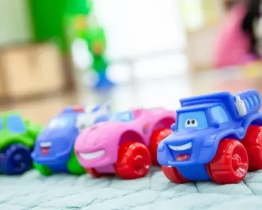 11 Best Toys for Autistic Kids, Approved by Experts