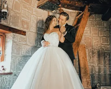 5 Ways to Make Marriage Work With a Busy Spouse