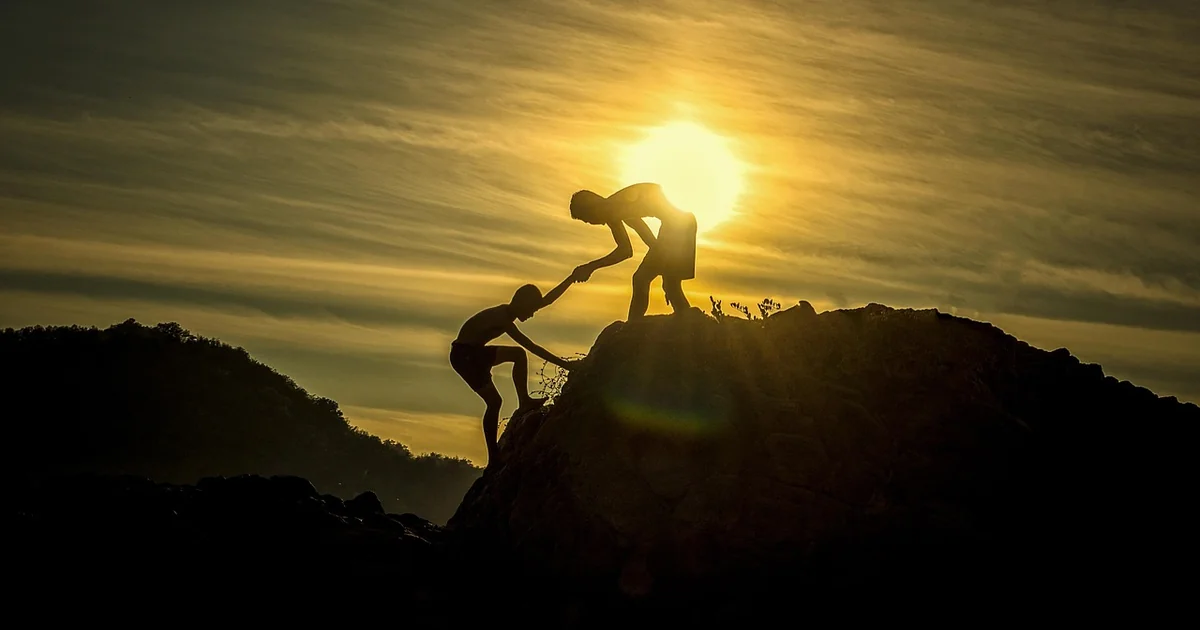 Partner's Family Ruining Your Relationship? 5 Conversation Tips Partner family conflict tips