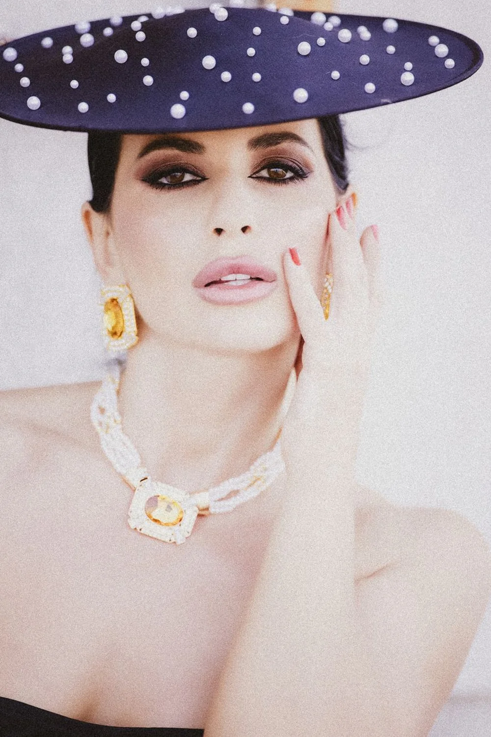 Salma hayek cannes beach - a real-world example