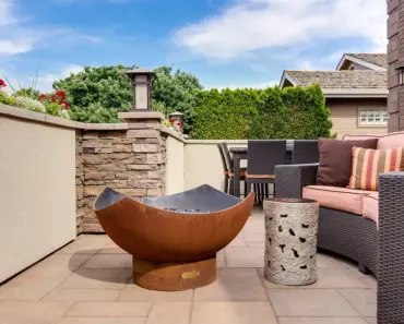 13 Patio Décor Ideas Interior Designers Swear By
