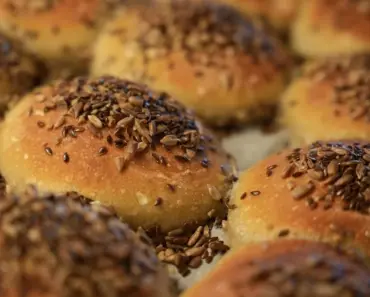 Can I Use Einkorn Flour for Sourdough Starter