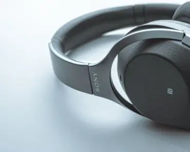 Do Noise Cancelling Earphones Work for Snoring