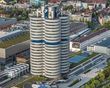 Is Bmw or Mercedes More Popular in Germany