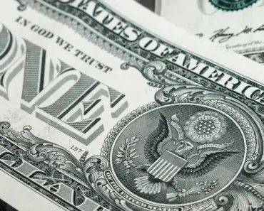 What is B2b Vs B2c Finance