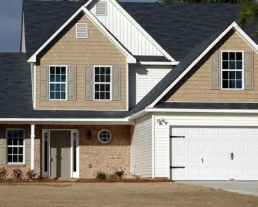 Do You Have to Have a Real Estate License to Be a Property Manager in Missouri