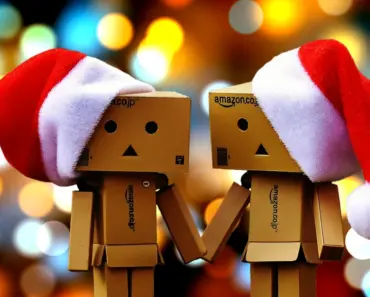 How Do I Send a Christmas Package