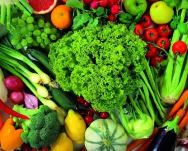 What Should We Eat in Empty Stomach for Glowing Skin