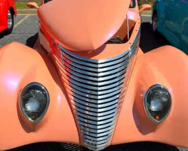 What is the Tv Show About Custom Cars in New York