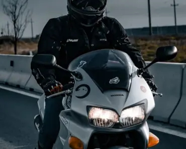 How Do You Increase Compression on a Motorcycle