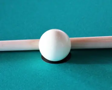 What Weight Pool Cue Do Most Pros Use