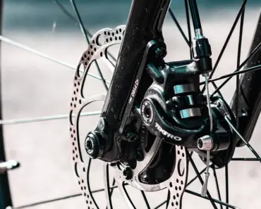 Which Brake to Apply First in Motorcycle