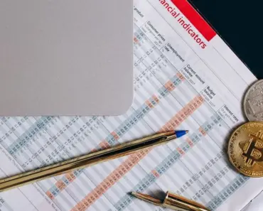 Is Investment Banking Better Than Consulting
