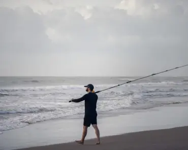 Can You Wear a Tampon in Beach Water