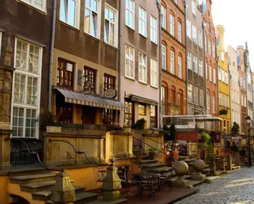 What Defines a Townhouse