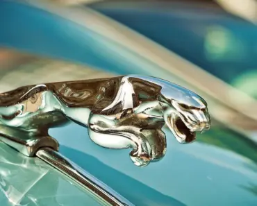 Are Old Cars Expensive to Maintain