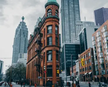 Can You Sell a House as is Toronto