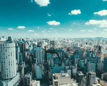 Is Sao Paulo a Rich or Poor City
