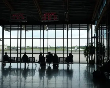 Which Tokyo Airport is Closer to Shinjuku