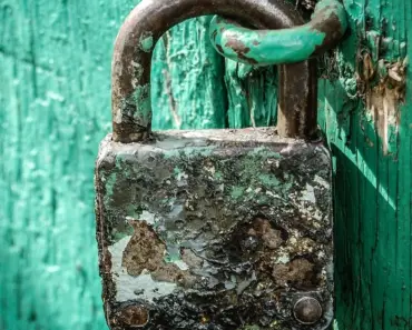 Is Gmail More Secure Than Yahoo