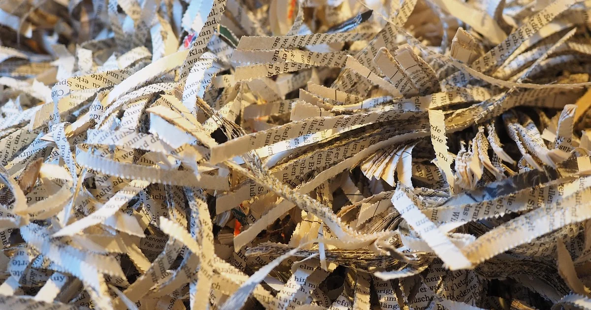 Can I Put Shredded Paper in Compost Bin put shredded paper