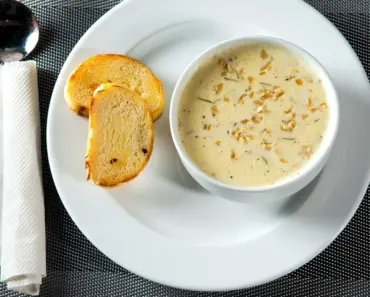 How Old is Sams Chowder House