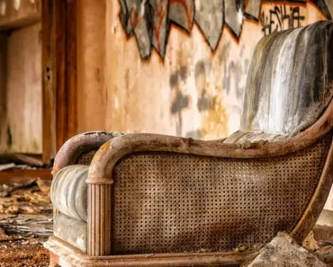 What Clutter Does to Your Brain