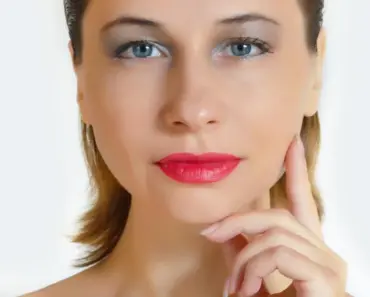 Can Toothpaste Affect Skin