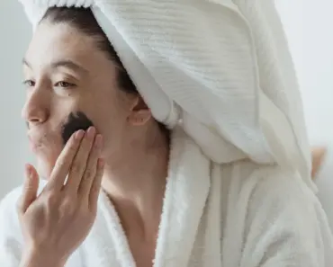 What is a Blackhead Pimple