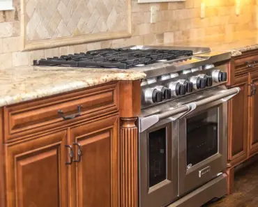 What is a Synonym for Fancy House