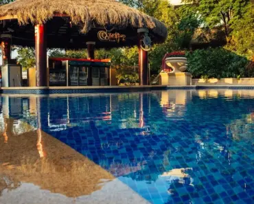 Who is Cambria Hotels Affiliated With