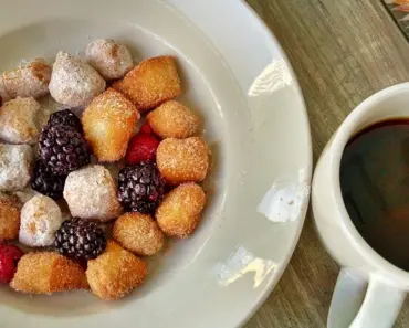 When Did Donuts Get Holes