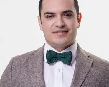 Who is the Ceo of Carsandbids
