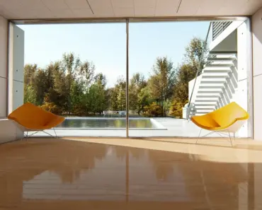Which Window is More Efficient