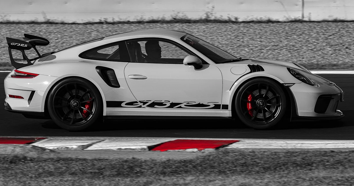 What Car is a Rs car rs