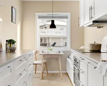 What Does it Mean to Be a Luxury Real Estate Agent