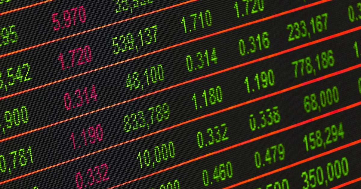 What is the Amount of a Broker Fee Sought by a Sellers Agent financial broker investment advisor