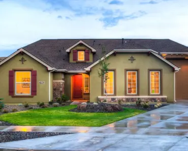 How Do I Sell My House Without a Realtor in Iowa