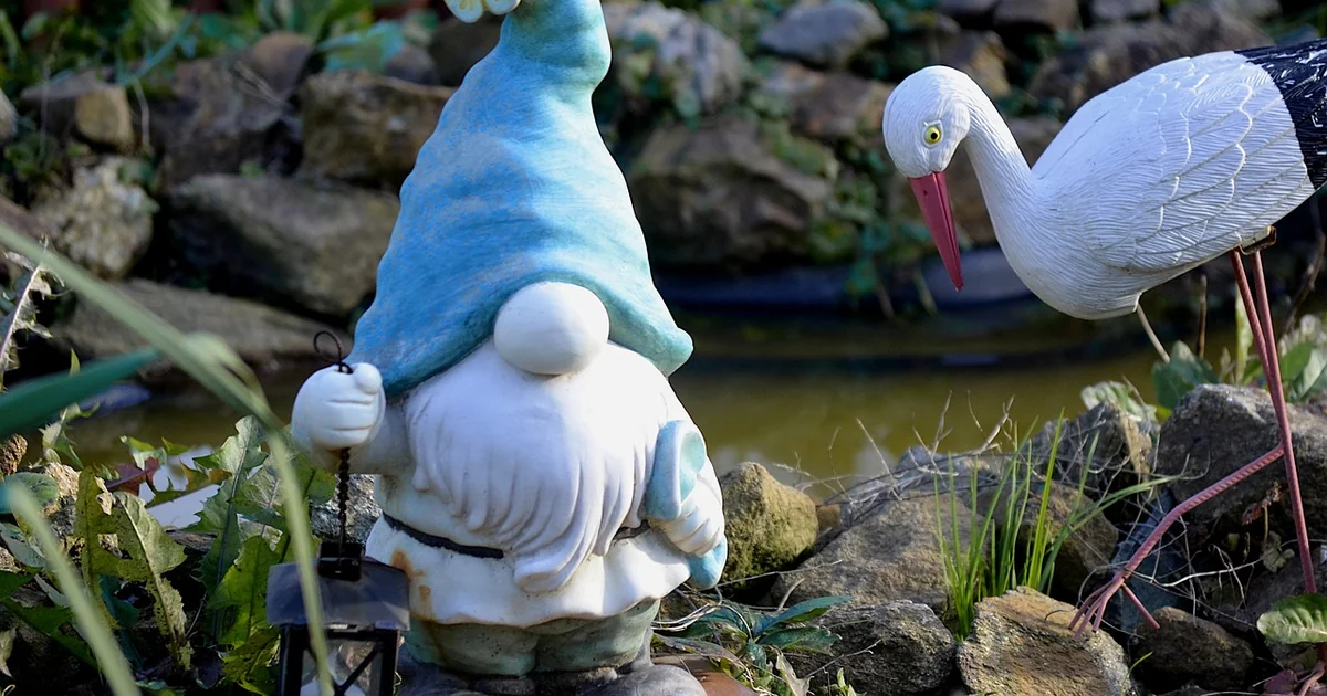 Is a Folk Tale a Tall Tale folk tale