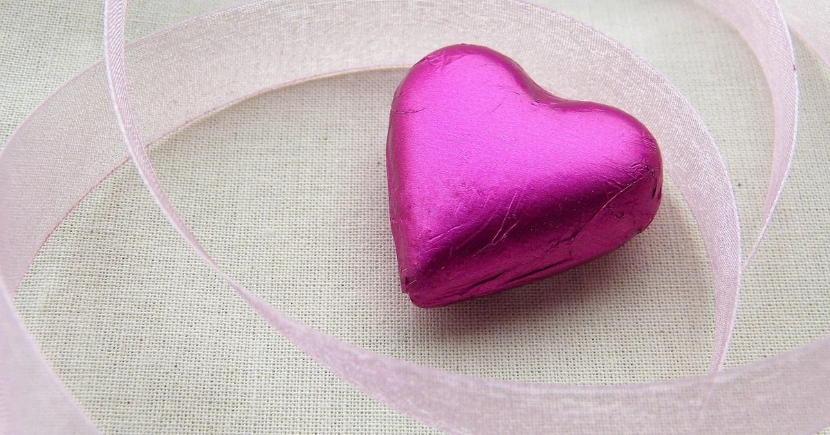 Falling in Love Changes Your Body and Brain in These Ways falling love