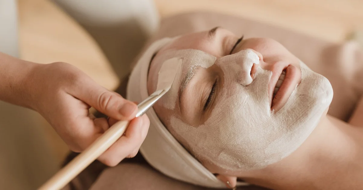 How Do I Prevent Blackheads on My Scalp facial skincare treatment