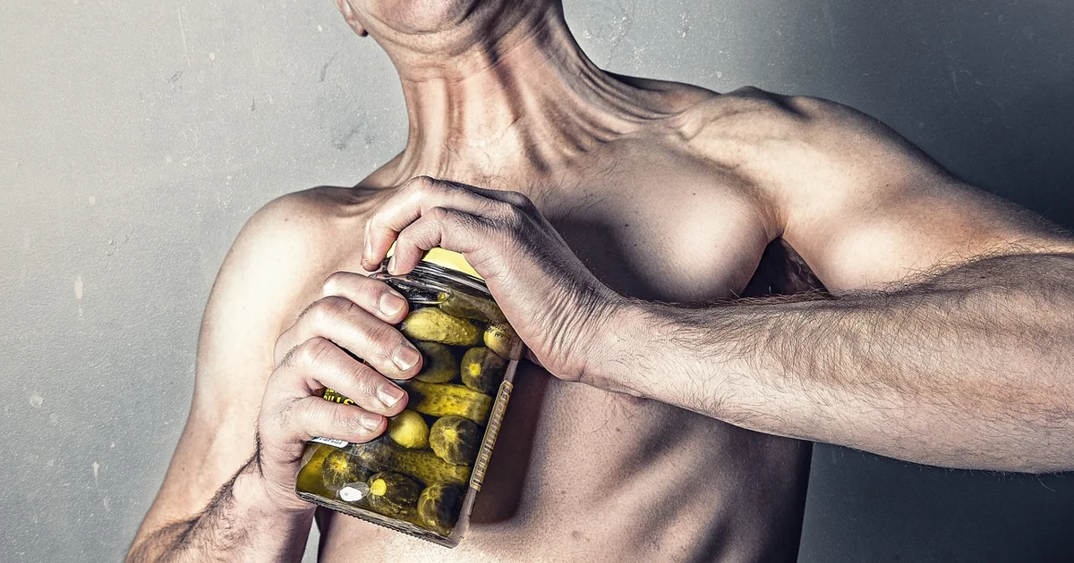 How to Can Pickles so They Stay Crisp pickles stay