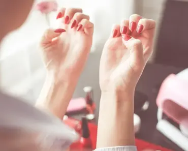What is the Current Nail Trend 2024