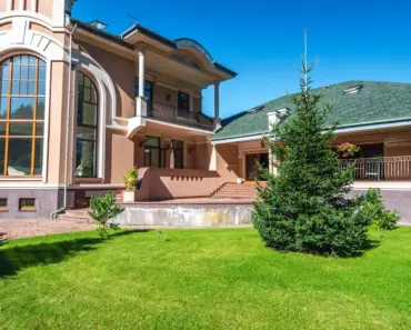 What is Opposite of Second House